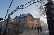 Krakow: Auschwitz Birkenau Memorial Private Tour (Hotel Pickup)