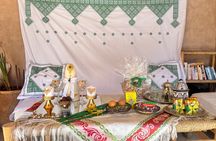 Henna and Moroccan Caftan Experience with Tea and Souvenir