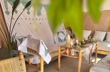 Henna and Moroccan Caftan Experience with Tea and Souvenir