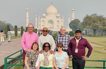 Agra: Taj mahal with Mausoleum Guide tour with Licensed Guide
