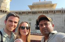 Taj Mahal entry tickets - Skip the line with Licensed Tour Guide