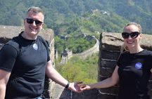 ZANBUS: Trip to the Mutianyu Great Wall Daily Departs at 8/9/10AM