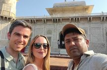 Same day Agra sightseeing from Delhi by AC Vehicle All Inclusive