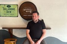 Shared Local Pubs Walking Tour in Dingle Ireland