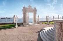 Dolmabahce Palace and Harem Skip-the-Line Ticket with Audio Guide