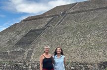 Teotihuacan Tour from CDMX with Transportation and Breakfast
