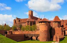 Malbork Castle Tour: 6-Hour Private Tour to The Largest Castle in The World