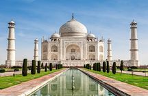 Same Day Taj Mahal and Agra Fort Tour from Delhi By Car