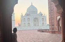 Private Same Day Taj Mahal Tour from Delhi by Car