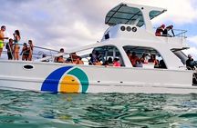 Party Boat Tour in Bavarian Snorkeling Natural Pool and Fun