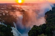 Private guided walking Tour of the Victoria falls 