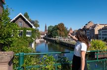 Strasbourg: Private & Customizable Walking Tour by a Local