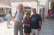 Split Private Walking Tour with a Local