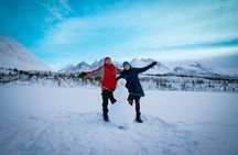 Tromsø: Aurora Crystal Lavvo Overnight with Guided Activity