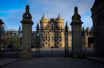 Edinburgh Castle, Royal Mile and Holyrood Palace Shore Excursion