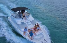Private Yacht - 46 ft SeaRay Cancun Bay Snorkel 23P4