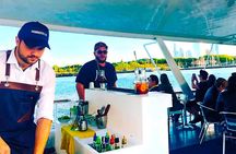 Sunset on the Río de la Plata: Navigation & Open Bar