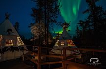 2 - Night Aurora Quest with Glass Tipi Experience