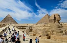 Explore Giza Pyramids and Egyptian Museum from Cairo Hotels