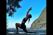 Santorini: Yoga and Stand-Up Paddleboard ( SUP ) Experience