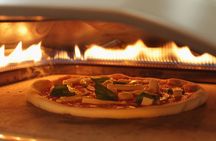 Ultimate Pizza Making Class with Wine Tasting in Rome