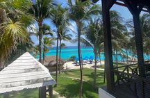 Royal Garrafón Tour from Cancun in Isla Mujeres