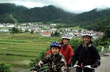 Custom Bike and Walk Countryside Adventure in Rural Japan