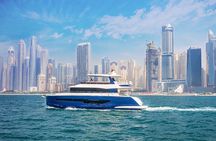 Dubai Marina Yacht Tour with BBQ to Palm Jumeirah & Burj Views