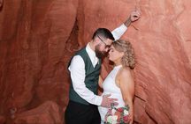 Premier Vegas Photo Tour with Helicopter Ride and Limo