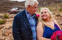 Premier Vegas Photo Tour with Helicopter Ride and Limo