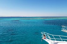 Sharm El-Sheikh: Luxury Ras Mohammed & White Island Cruise