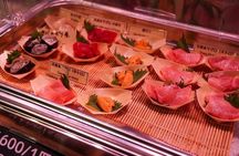 Tsukiji Market Foodie Tour with 5 Tastings in Tokyo
