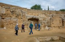 Carmona and Necropolis: Guided Day Tour from Seville