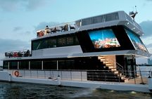 Experience Dubai VIP Catamaran Cruise