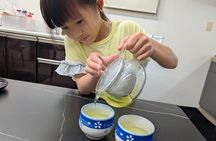 Japanese tea and local sweets