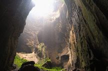 Sandakan: Gomantong Cave Echoes and Kinabatangan Cruise