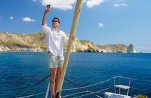 Santorini Gold Catamaran Cruise with BBQ, Drinks and Hotel Pickup