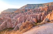 Hiking Tour in Cappadocias Rose Valley