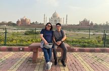 Private Day Tour to Taj Mahal and Agra fort from Delhi