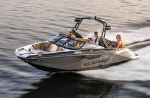 Thrilling Jetboat Adventure with Stunning Doha Skyline Views