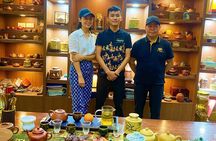 Daily Authentic Vietnam Tea Tasting & Train Street Tour 