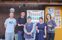 Local Washi and Paper Craft Cycling Tour in Uchiko Town