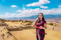 Private Guided Tour Oaxaca Monte Alban Ruins with Transport