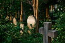 Ghosts of Charleston Walking Tour + Unitarian Church Graveyard