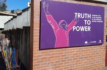 Half Day Discovery of Soweto and Apartheid Museum with Lunch 