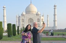 From Delhi: Taj Mahal Sunrise, Baby Taj & Agra Fort Day Tour
