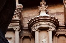 Private Full-Day Petra Tour from Aqaba Port with Round-Trip