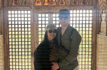 Agra: Skip the Line Taj Mahal and Agra Fort Private Day Tour