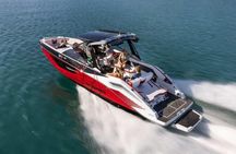 Thrilling Jetboat Adventure with Stunning Doha Skyline Views