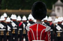 Private Royal Walk of London with a Local Expert